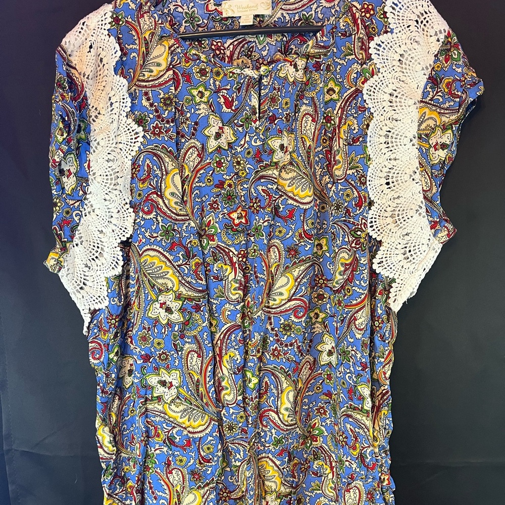 Weekend blue multicolored blouse. Size 2X. EUC